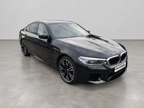 Clean neutral dealer studio result for the black BMW example